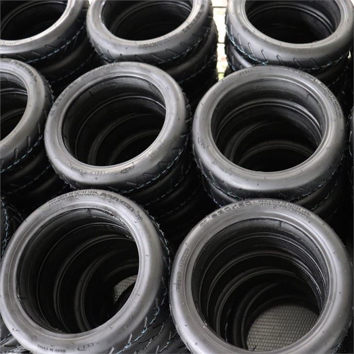 Electric Scooter solid tires.JPG